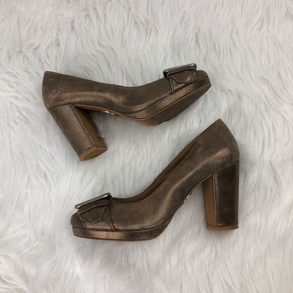 Fossil Metallic Leather Buckle Block Heeled Shoes - Picture 4 of 9